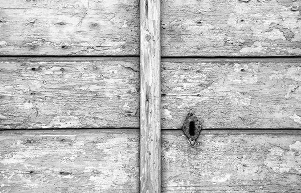 Podrobnosti o starých dřevěných dveří — Stock fotografie