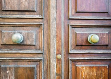  eski bir ahşap kapı ayrıntılarını.