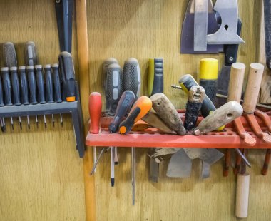  Doğrama-marangozluk araçları çeşitli.