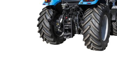  İzole kırpma yolu ile beyaz arka plan üzerinde yeni traktör.