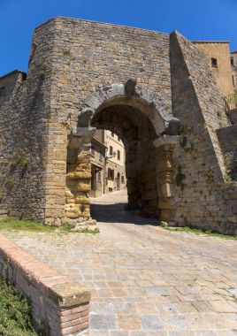 Porta tüm ' Arco, şehrin ağ geçitleri, Volterra en ünlü Etrüsk mimari anıt olduğunu