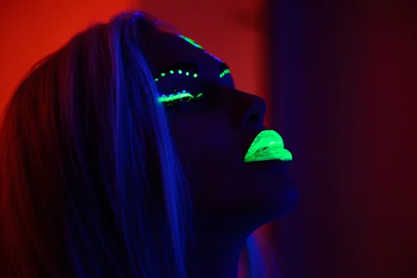 Ragazza luce al neon — Foto Stock