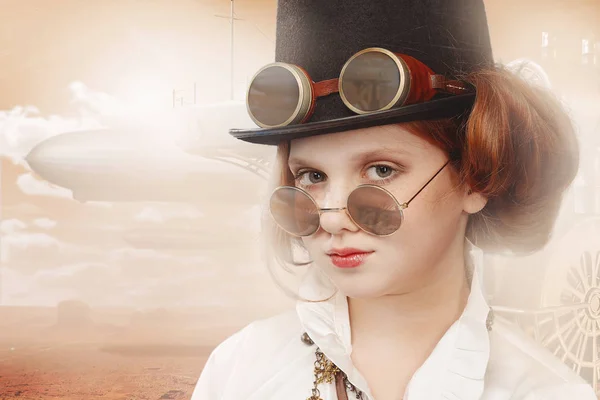 Kızıl saçlı kız steampunk
