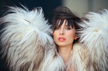 kürk manto kadında