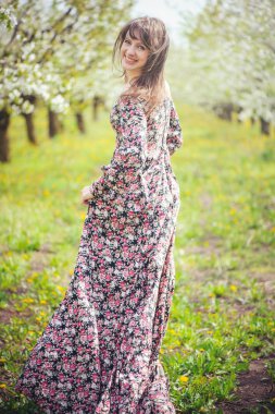 Vişne Bahçesi güzel kadın 