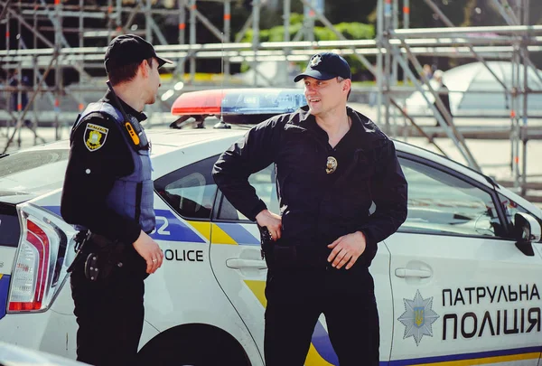 La policía de Eurovisión 2017 asegura el evento — Foto de Stock