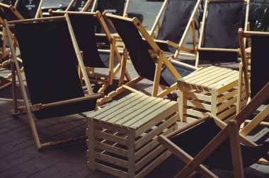 sandalye ve masa açık Cafe