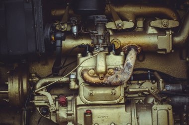 Dizel motoru büyük
