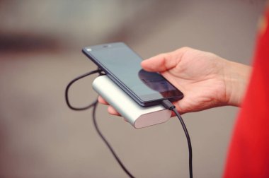 telefon güç banka ücretleri