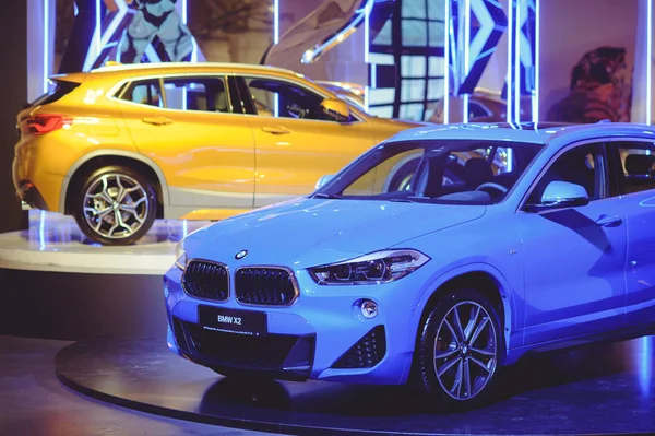 Yeni bmw x2 Show'da stand