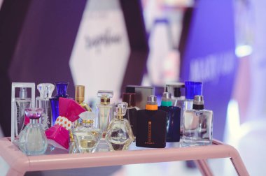 Mary Kay parfüm ile Ukrayna moda haftası stand