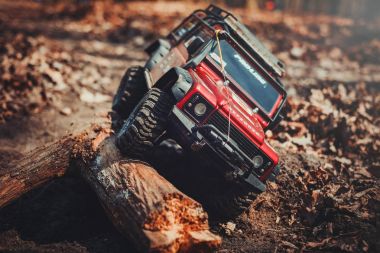 radyo kontrollü model off-road bir araba kapısı yol yol durumunu, Hobiler ve eğlence kupa