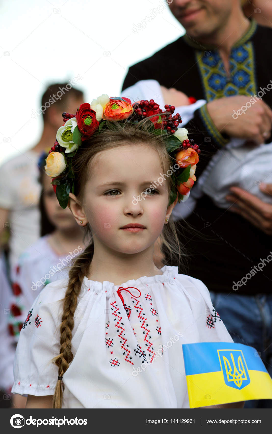 Схемы вышивки новорожденных метрик 786