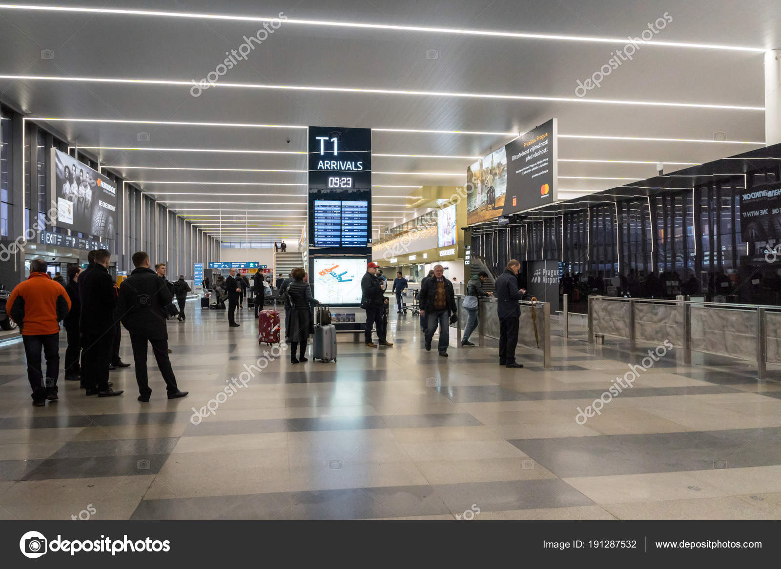 Prague Czech Republic December 2017 Arrival Area Vaclav Havel Airport Stock Editorial Photo C Uskarp 191287532