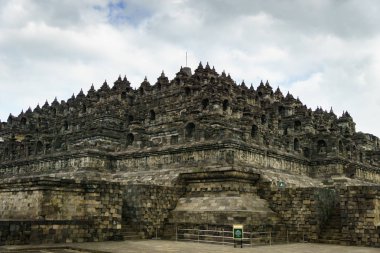 Borobudur Tapınağı, Yogyakarta, Java, Endonezya'nın görünümü.