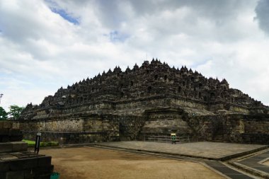 Borobudur Tapınağı, Yogyakarta, Java, Endonezya'nın görünümü.