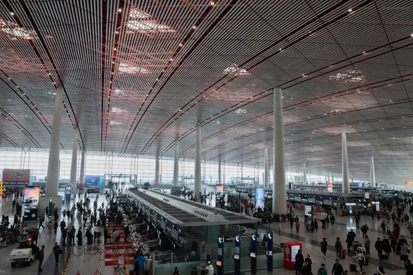 中国北京 2017年10月 北京首都国际机场航站楼 北京首都国际机场是北京的主要机场 也是世界上最大最繁忙的机场之一 — 图库照片