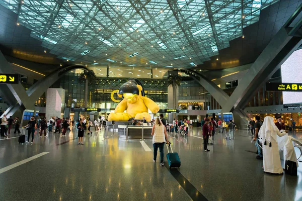 Doha, Katar - Haziran 2017: Doha Hamad Uluslararası Havaalanı, Katar. Doha Uluslararası Havaalanı, Katar başkenti şehir ve Ortadoğu'daki büyük Havaalanı Hamad Uluslararası Havaalanı biridir.