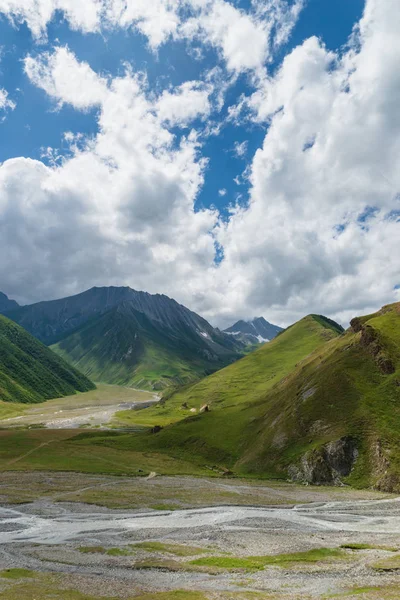 Truso Valley Gorge Area Landscape Trekking Hiking Route Kazbegi Georgia — Fotografia de Stock