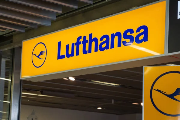 Frankfurt Germany July 2019 Lufthansa Airline Check Counter Frankfurt International — 스톡 사진
