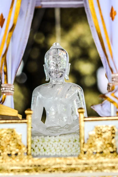 Buda crytal Buda devlet üzerinde