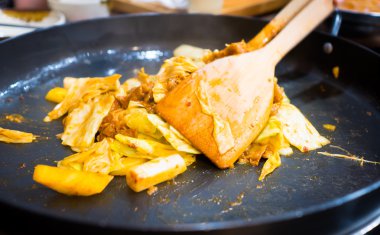 Kore Yakisoba pişirme