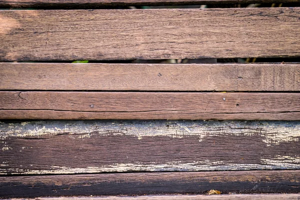Rusztikus barna fa deszka veszteséges csatlakoztatott fal — Stock Fotó