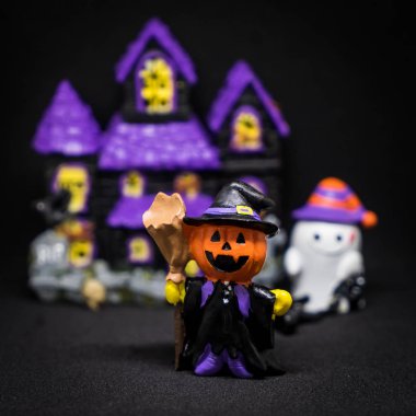 Halloween pumpkins ile vintage sesi evde hayaletler