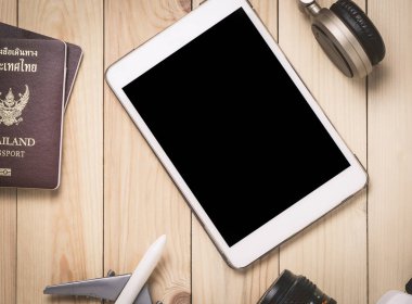 Müzisyen aletleri hazırlıklar seyahat.