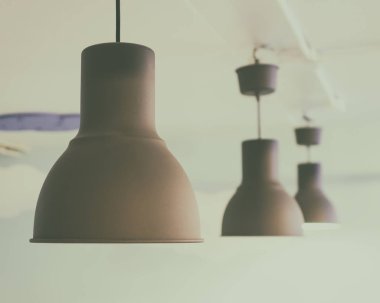 Cafe yuvarlak tavan Vintage tonda ışık. Üç Brown Metal tavan ışık Restoran lamba düzenleme.