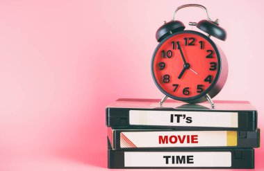 Metin etikel video ve saat zamanlama zamanla film