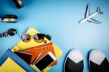 Kadınlar çanta çanta seyahat becerikli ve aksesuarları