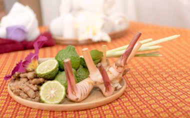 Tay bitki ve meyveler Tay tarzı Spa ve masaj için