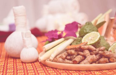 Turuncu desen Tay otlar ve Spa aksesuarları