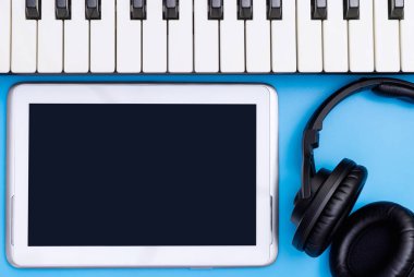Müzik uygulama ve üretim için boş tablet ekran
