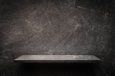 Ürün için karanlık rustik çimento raf görüntüle