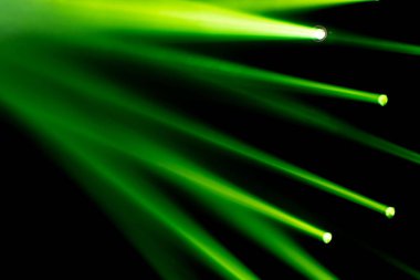 Green Konser Işığı, eğlence programı için hazırlanıyor.