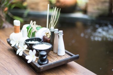 Spa Masaj sıkıştırma topları, bitkisel topu ve tedavi spa, Tayland, odağı seçin 