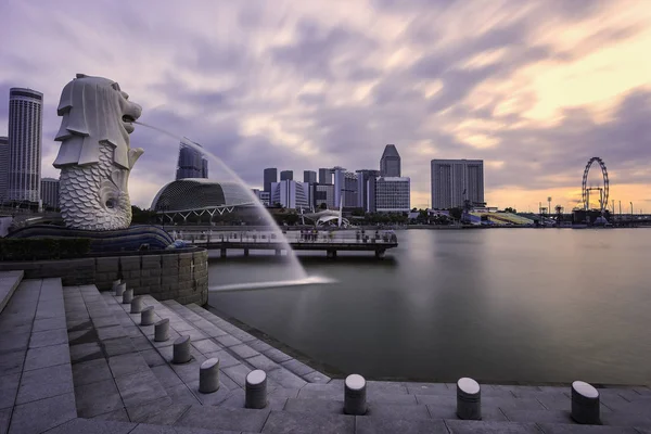 Singapore Januari 2018 Merlion Fontein Marina Bay Sands Een Beroemde — Stockfoto