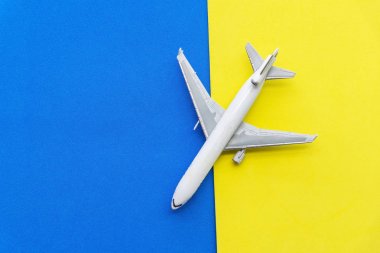 Minyatür uçak seyahat Tema.
