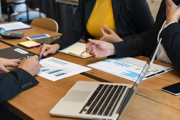 Groupe Personnes Uni Les Mains Pour Construire Travail Équipe Avec — Photo