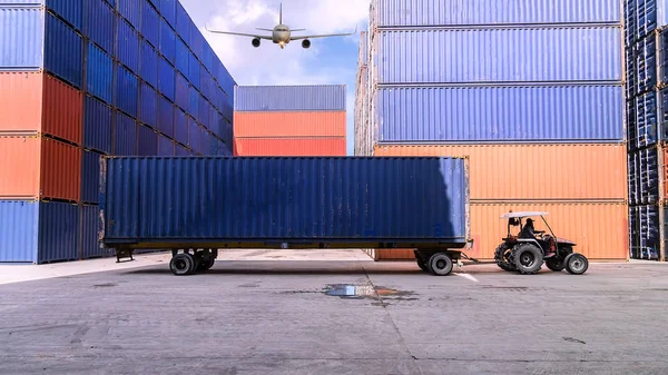 Container Cargo Freight Ship Working Crane Bridge Shipyard Dusk Logistic — Zdjęcie stockowe