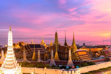 Büyük saray ve Wat phra keaw Günbatımı Bangkok, Tayland