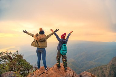 Dağ, Tayland karşı karşıya muzaffer duygu uzun yürüyüşe çıkan kimse kadın