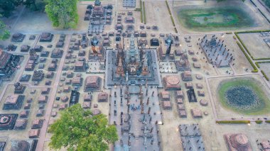 Sukhothai Tarih Parkı, Sukhothai, Tayland. Uçan drondan hava görüntüsü