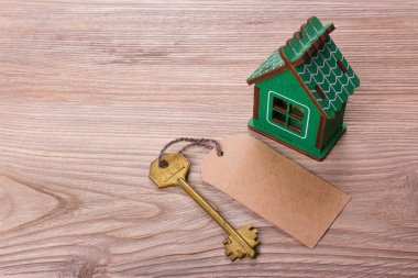 Eski evin anahtarları