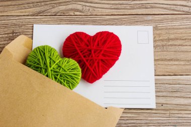 Postcrossing, boş kartpostal, kırmızı kalp aşk mektubu