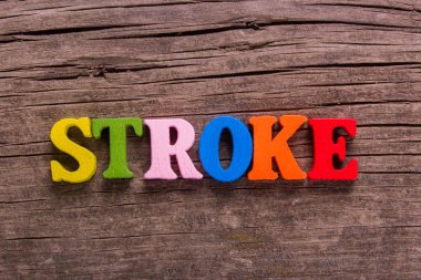 Kontur kelime yapılmış ahşap mektupları