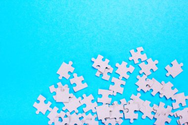 Puzzle parçaları ile metin için boş yer