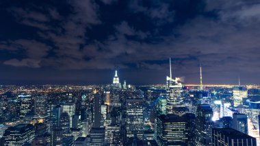 Manhattan cityscape gökdelenler ile New York City (panorama Üstten Görünüm)
